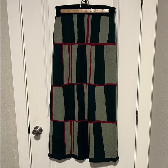 The Endery Dresses & Skirts - The Endery Piet Knit Jacquard Green and Red Maxi Skirt